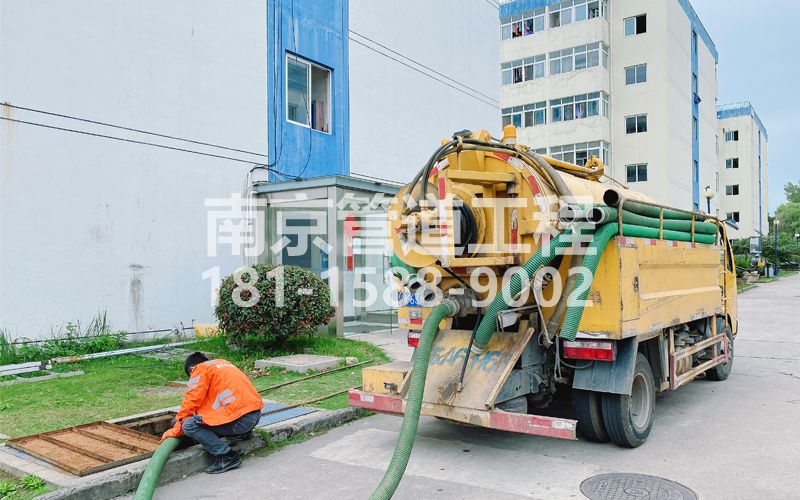 251小区电子厂污水清运